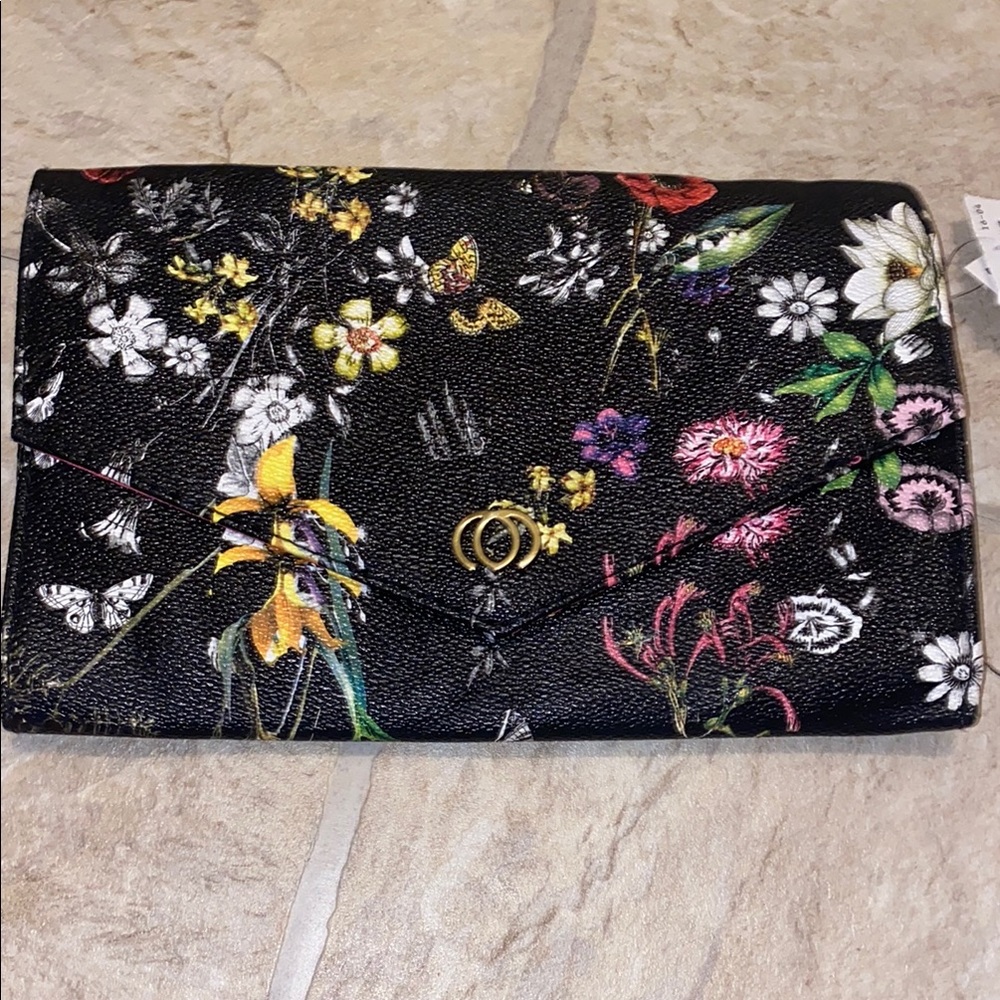 Minicci Black Floral Clutch
